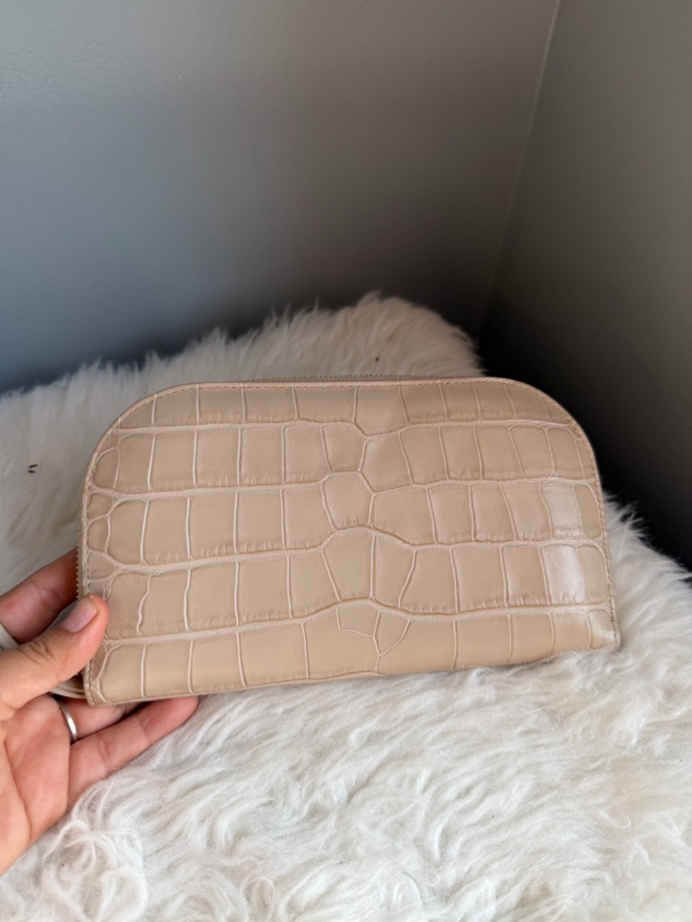 cuyana duo zip wallet croco - Picture 2 of 9